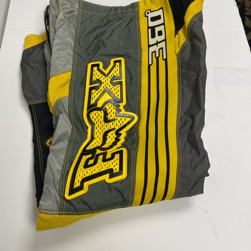 Vintage 1997 fox racing men/youth pants, size 32